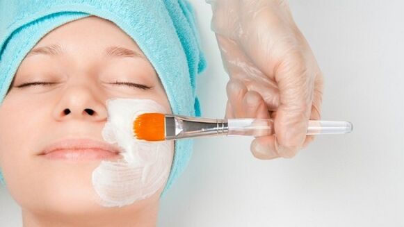 Gesichtsmaske - ein Volksheilmittel zur Hautverjüngung zu Hause