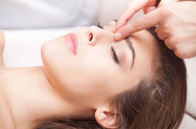 Gesichtsmassage